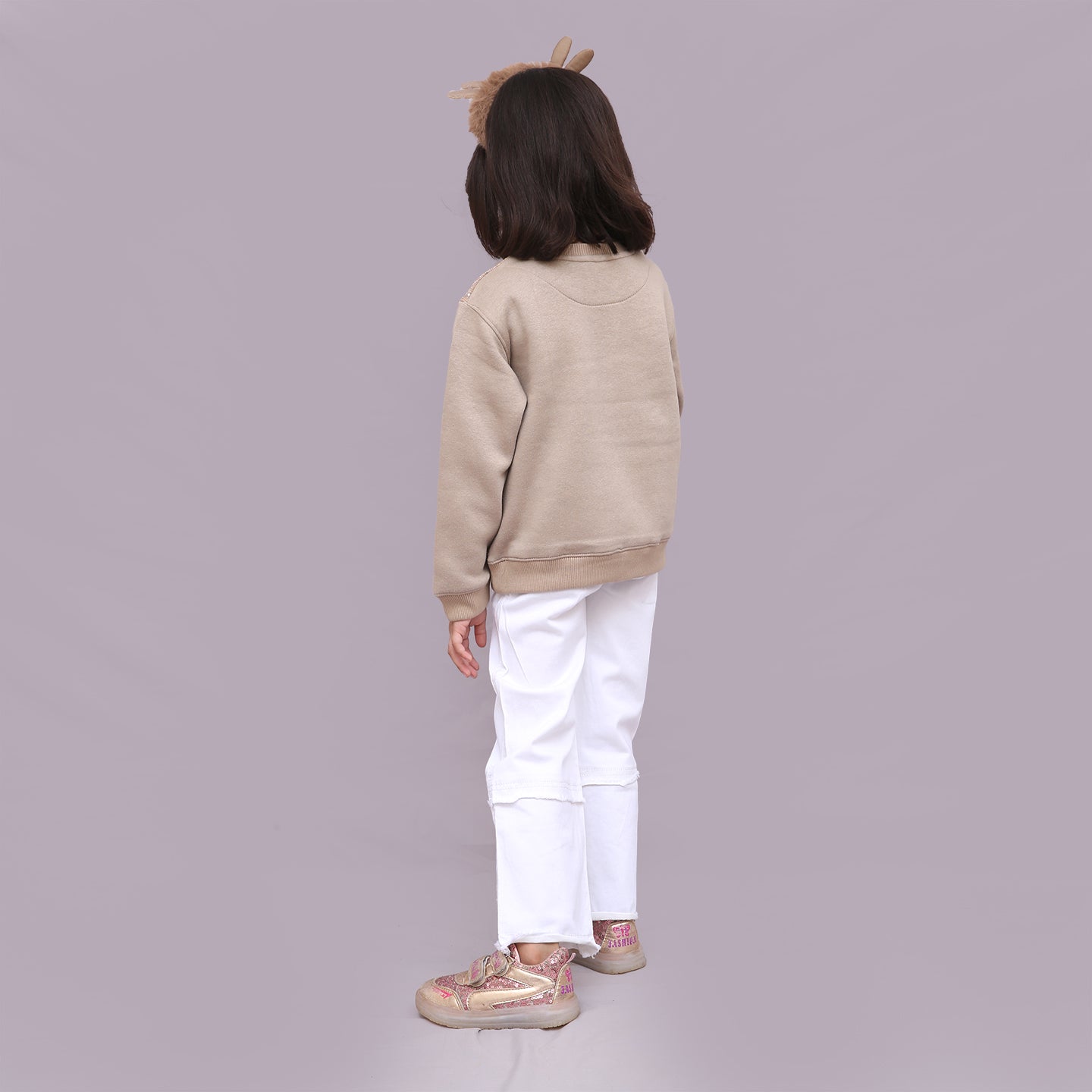 GIRLS SWEAT SHIRT