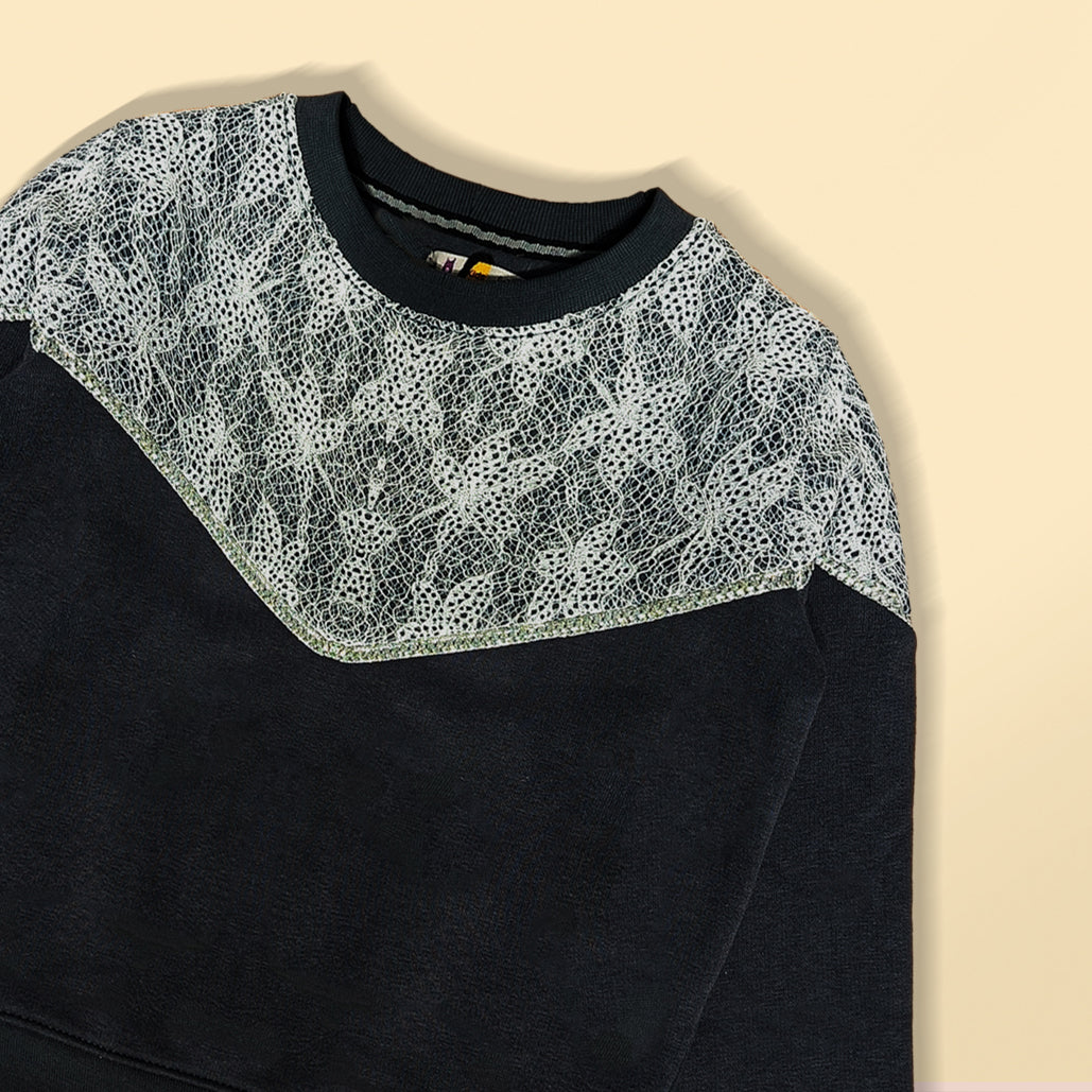 GIRLS SWEAT SHIRT